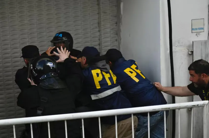 Trasladan al comisario Walter Maciel y quedará detenido en el penal de Marcos Paz