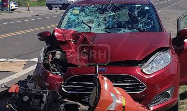 ITATI | TRAGEDIA EN RUTA 12: UN JOVEN MURIÓ TRAS UN VIOLENTO CHOQUE