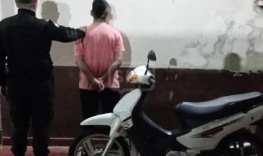 CORRIENTES | POLICÍA DE FRANCO FRUSTRÓ EL ROBO DE UNA MOTO Y ATRAPÓ AL LADRÓN