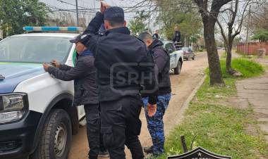 CORRIENTES | OPERATIVO POLICIAL: DETUVIERON A UN HOMBRE QUE ERA BUSCADO POR LA JUSTICIA
