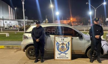 PASO DE LOS LIBRES | CONTROLARON UN AUTO Y DESCUBRIERON QUE TENÍA PEDIDO DE SECUESTRO