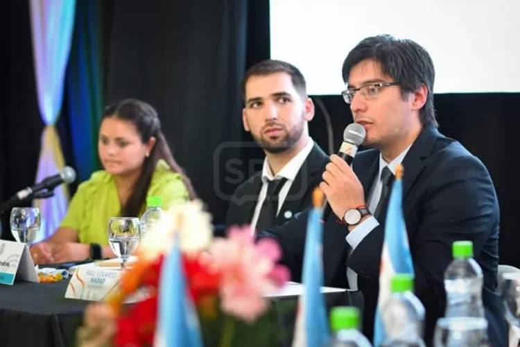 POLITICA | ANDRÉS CASTILLA: EL UNGIDO COMO CANDIDATO