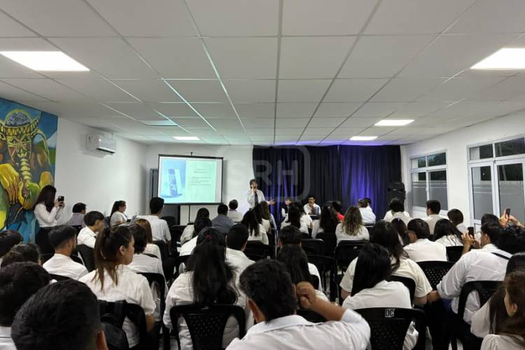 PRIMERA EXPOTED EN SAN ROQUE