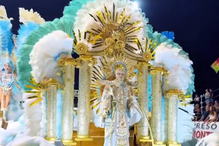 CORRIENTES: SANROQUEÑOS COMPITEN POR EL MEJOR TRAJE EN EL CARNAVAL DE CORRIENTES