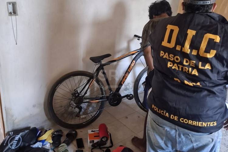 PASO DE LA PATRIA | DEMORAN A SOSPECHOSO CON CUCHILLO Y OBJETOS SIN JUSTIFICAR