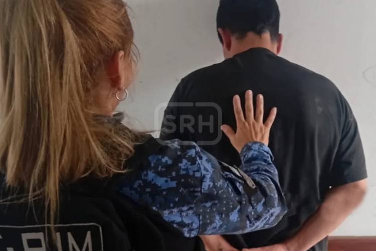 CORRIENTES | LO BUSCABAN POR EL 911 Y TERMINÓ ATRAPADO