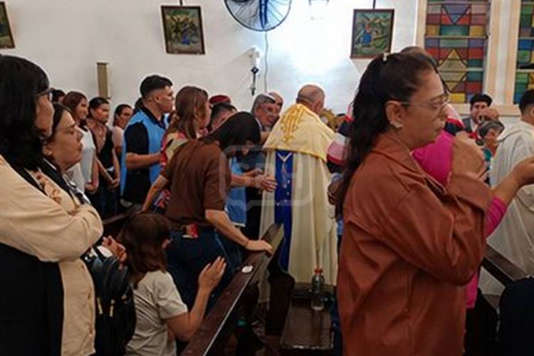 SAN ROQUE VIVIÓ UNA INTENSA MISA DE SANACIÓN