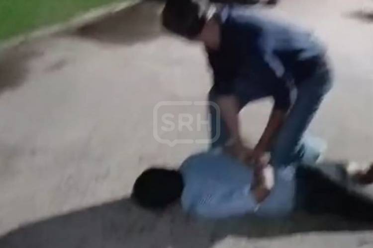 CURUZÚ CUATIÁ | INTENTÓ ROBAR UNA MOTO Y TERMINÓ REDUCIDO POR VECINOS