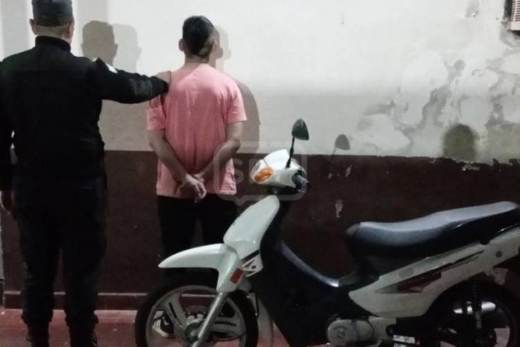 CORRIENTES | POLICÍA DE FRANCO FRUSTRÓ EL ROBO DE UNA MOTO Y ATRAPÓ AL LADRÓN