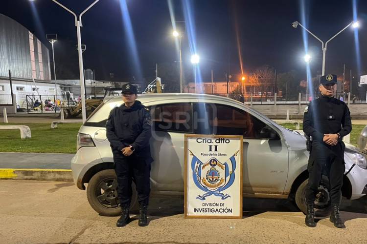 PASO DE LOS LIBRES | CONTROLARON UN AUTO Y DESCUBRIERON QUE TENÍA PEDIDO DE SECUESTRO