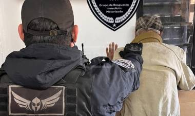 CORRIENTES | DEMORARON A UN HOMBRE ARMADO TRAS DENUNCIAS POR DISPAROS EN LA CALLE