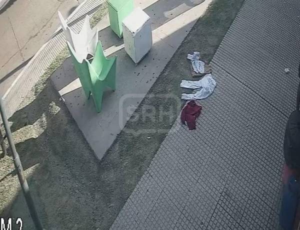 MONTE CASEROS | SE DESNUDÓ, AMENAZÓ CON UN CUCHILLO Y DESATÓ EL MIEDO EN UN KIOSCO