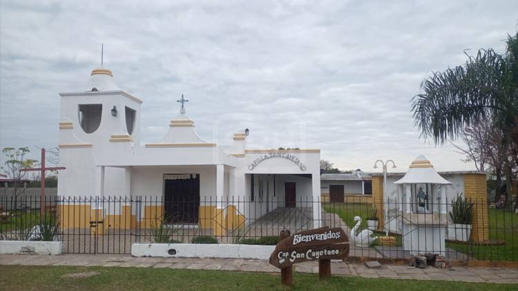 LA COMUNIDAD DE SAN CAYETANO VUELVE A CONVOCAR A LA FE DE LOS SANROQUEÑOS