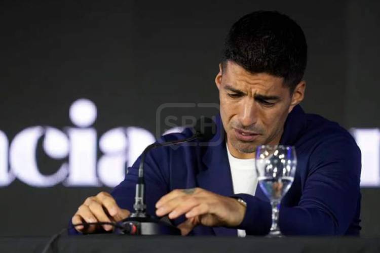 FÚTBOL INTERNACIONAL | Luis Suárez anunció su retiro de la selección uruguaya