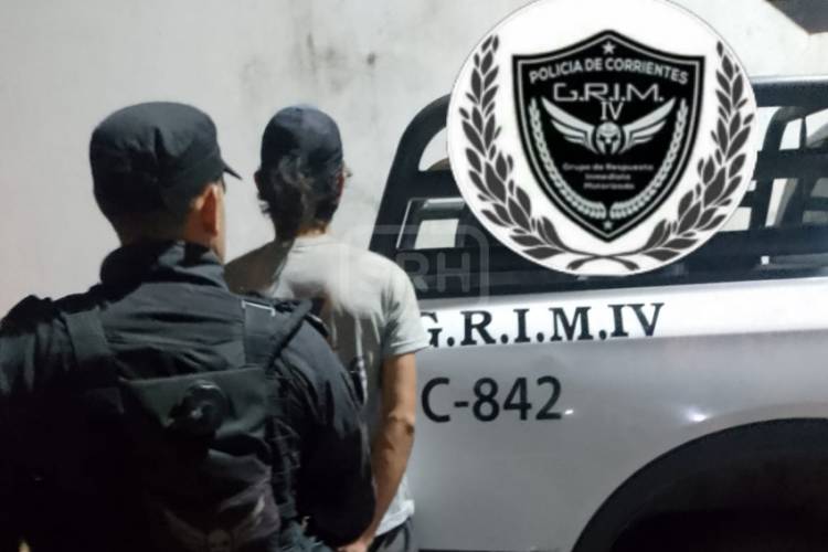 CORRIENTES | ARRESTAN A UN SUJETO CON MACHETE TRAS MERODEAR VIVIENDAS